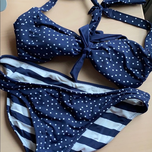 Tommy Hilfiger Reversible Bikini (Stripes & Dots) - Picture 2 of 2